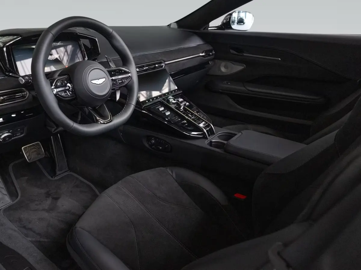 Aston Martin Vantage V8 Spider 2026, front view — Cannes Lux Car Rental, Cannes. Aston Martin Vantage V8 Spider in Cannes Aston Martin Vantage V8 Spider rental in Cannes…