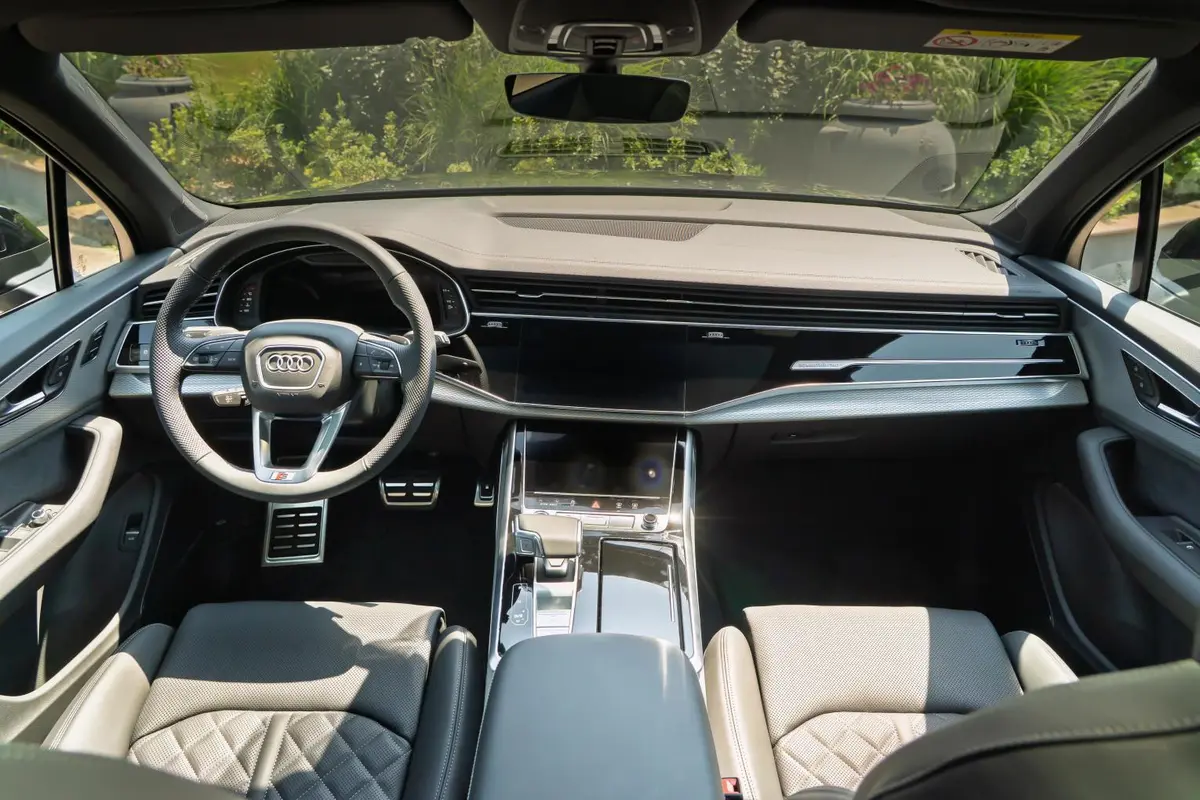 Audi Q7 50 TDI S-Line Edition 2025, exterior — Cannes Lux Car Rental, Cannes. Audi Q7 50 TDI S-Line Edition in Cannes Audi Q7 50 TDI S-Line Edition rental in Cannes…