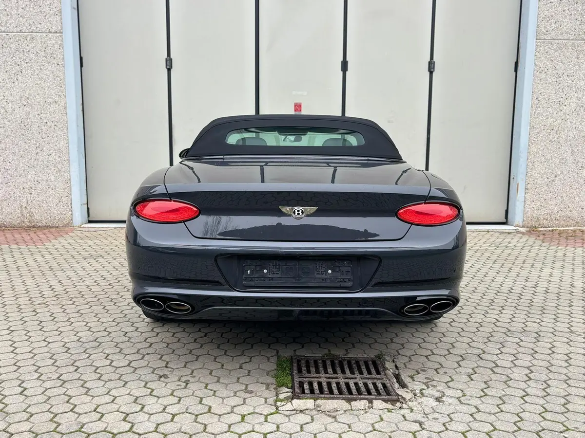 Bentley Continental GTC S V8 2025, dashboard — Cannes Lux Car Rental, Cannes. Bentley Continental GTC S V8 in Cannes Bentley Continental GTC S V8 rental in Cannes…