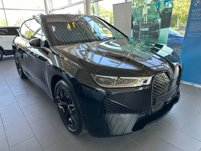 BMW IX M60 2023 — Cannes Lux Car Rental, Cannes