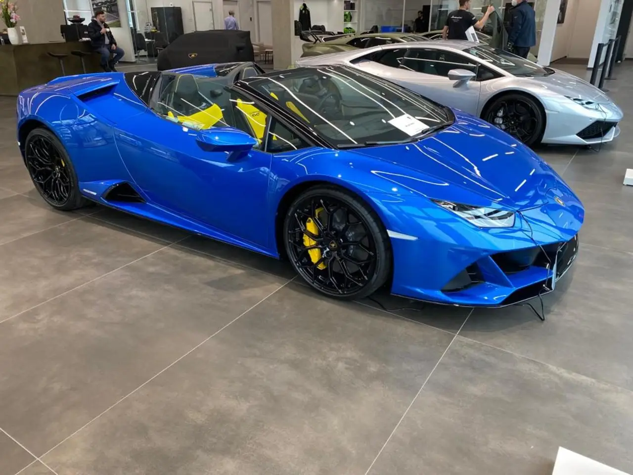 Lamborghini Huracan Evo Spyder 2022, front view — Cannes Lux Car Rental, Cannes. Lamborghini Huracan Evo Spyder in Cannes Lamborghini Huracan Evo Spyder rental in Cannes…