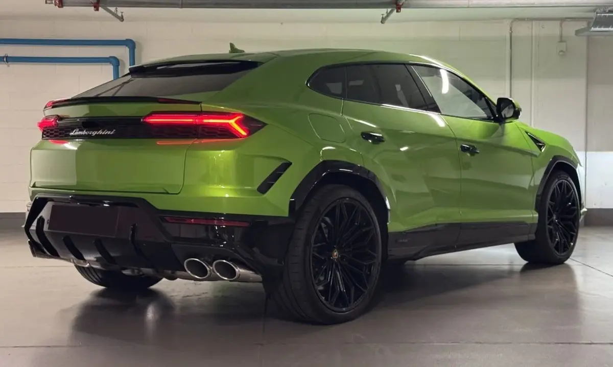 Lamborghini Urus SE 2026, front view — Cannes Lux Car Rental, Cannes. Lamborghini Urus SE in Cannes Lamborghini Urus SE rental in Cannes provides access to a…