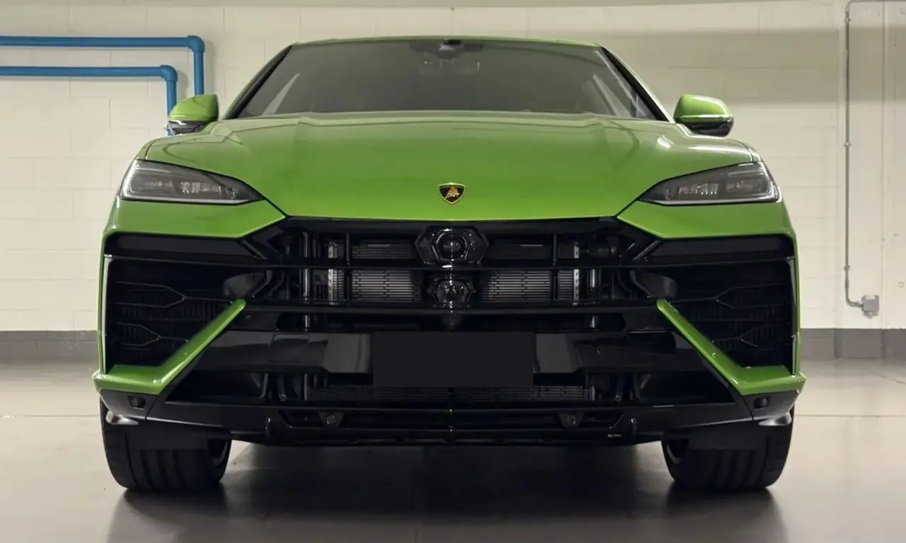 Lamborghini Urus SE 2026, interior — Cannes Lux Car Rental, Cannes. Lamborghini Urus SE in Cannes Lamborghini Urus SE rental in Cannes provides access to a…