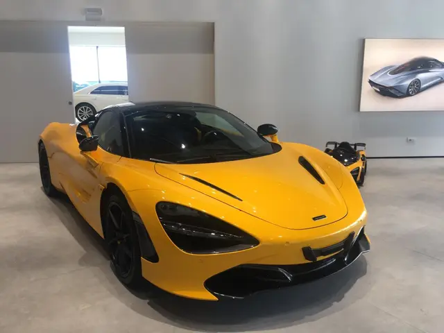 McLaren 720S Spider 2022 — Cannes Lux Car Rental, Cannes