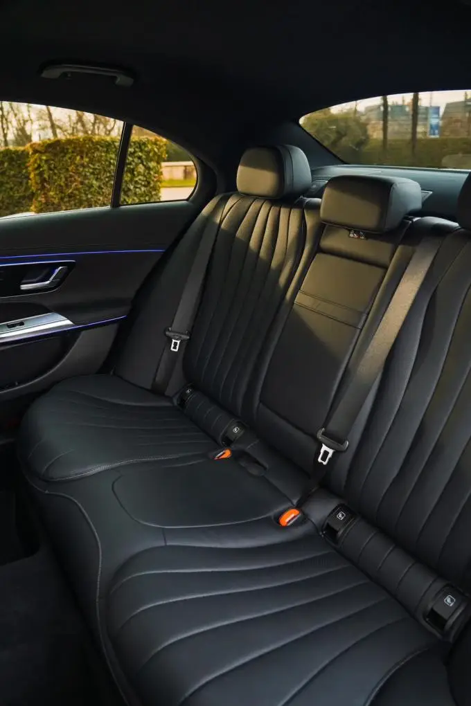 Mercedes Benz E-klasse 220d Premium Plus 2026, interior — Cannes Lux Car Rental, Cannes. Mercedes Benz E-klasse 220d Premium Plus in Cannes Mercedes Benz E-klasse 220d Premium…