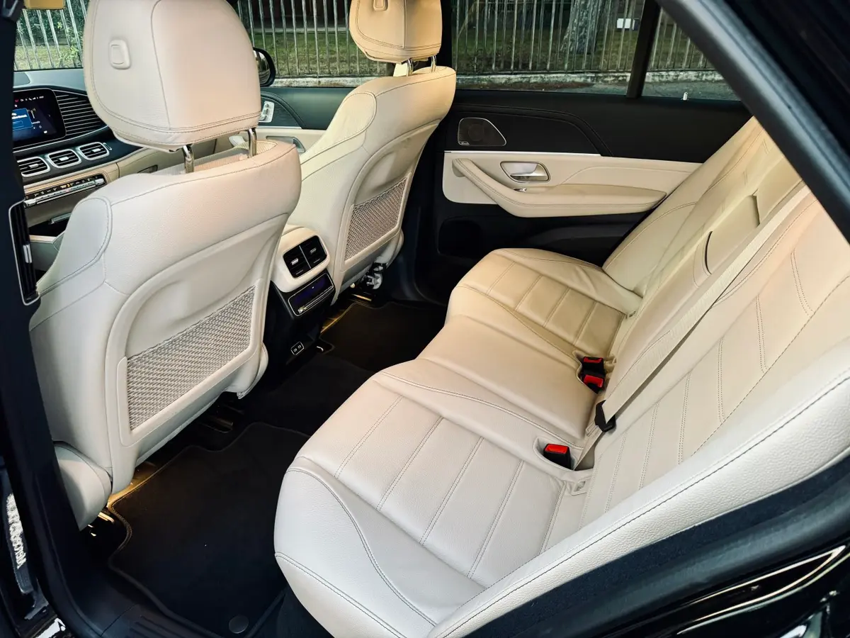 Mercedes Benz GLS Maybach 2022, front view — Cannes Lux Car Rental, Cannes. Mercedes Benz GLS Maybach in Cannes Mercedes Benz GLS Maybach hire in Cannes provides…