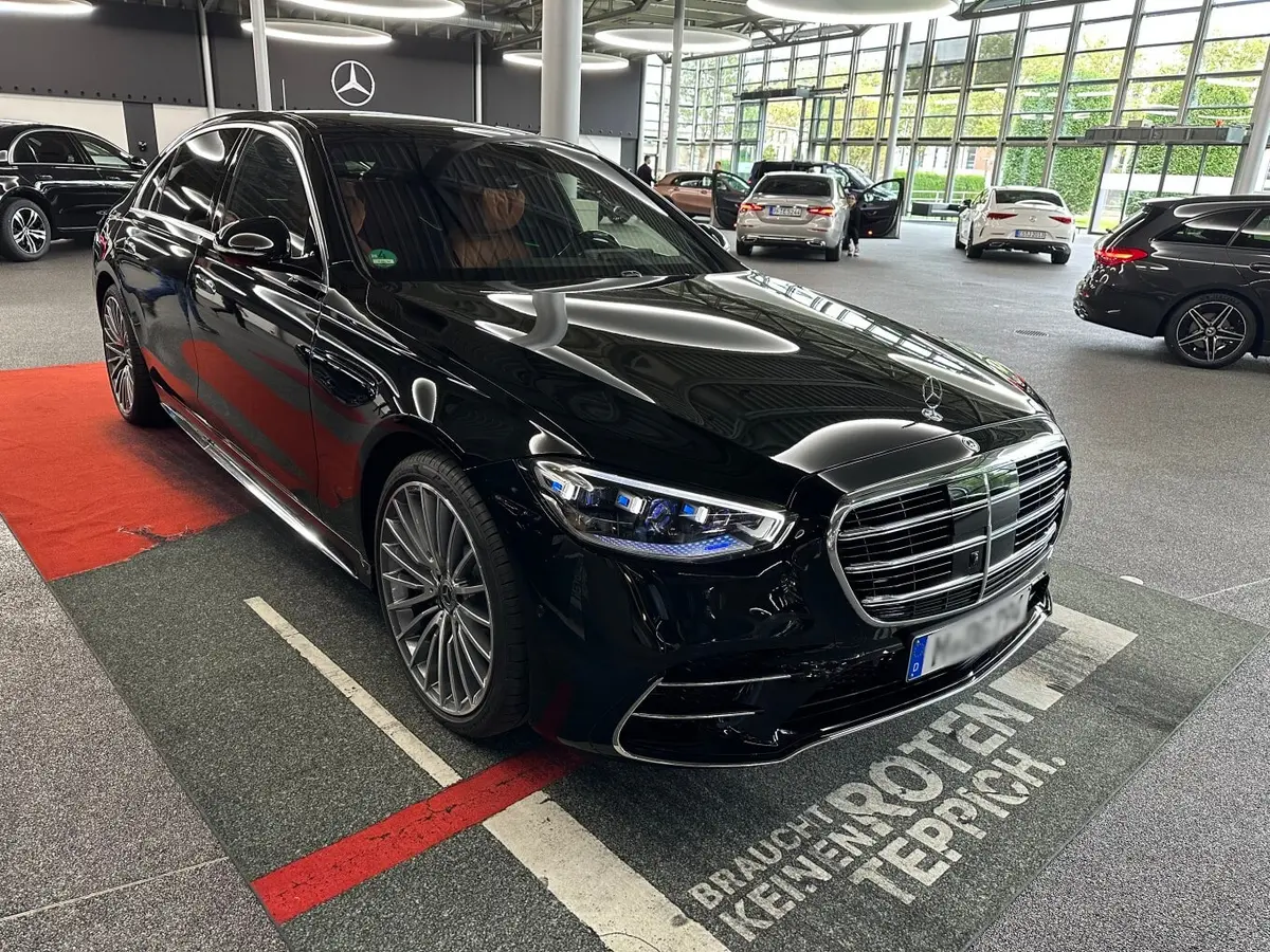 Mercedes Benz S-klasse S400 Long 4-Matic 2023, front view — Cannes Lux Car Rental, Cannes. Mercedes Benz S-klasse S400 Long 4-Matic in Cannes Mercedes Benz S-klasse S400 Long…