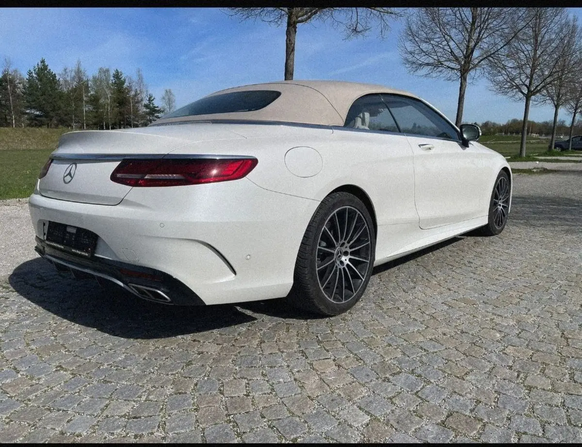 Mercedes Benz S560 Cabrio 2021, rear view — Cannes Lux Car Rental, Cannes. Mercedes Benz S560 Cabrio in Cannes Mercedes Benz S560 Cabrio rental in Cannes provides…