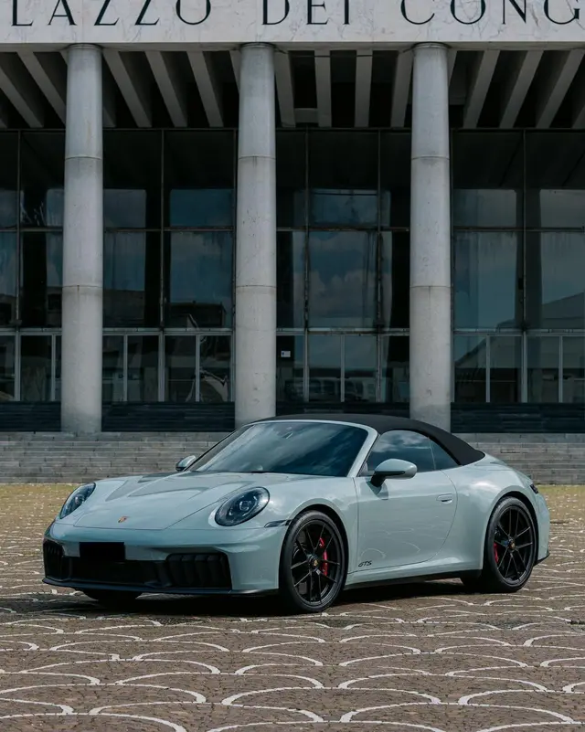 Porsche Carrera Spyder 992,2 GTS 2025 — Cannes Lux Car Rental, Cannes