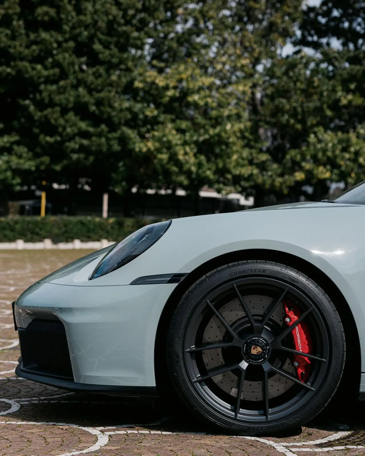 Porsche Carrera Spyder 992,2 GTS 2025, dashboard — Cannes Lux Car Rental, Cannes. Porsche Carrera Spyder 992,2 GTS in Cannes Porsche Carrera Spyder 992,2 GTS rental in…