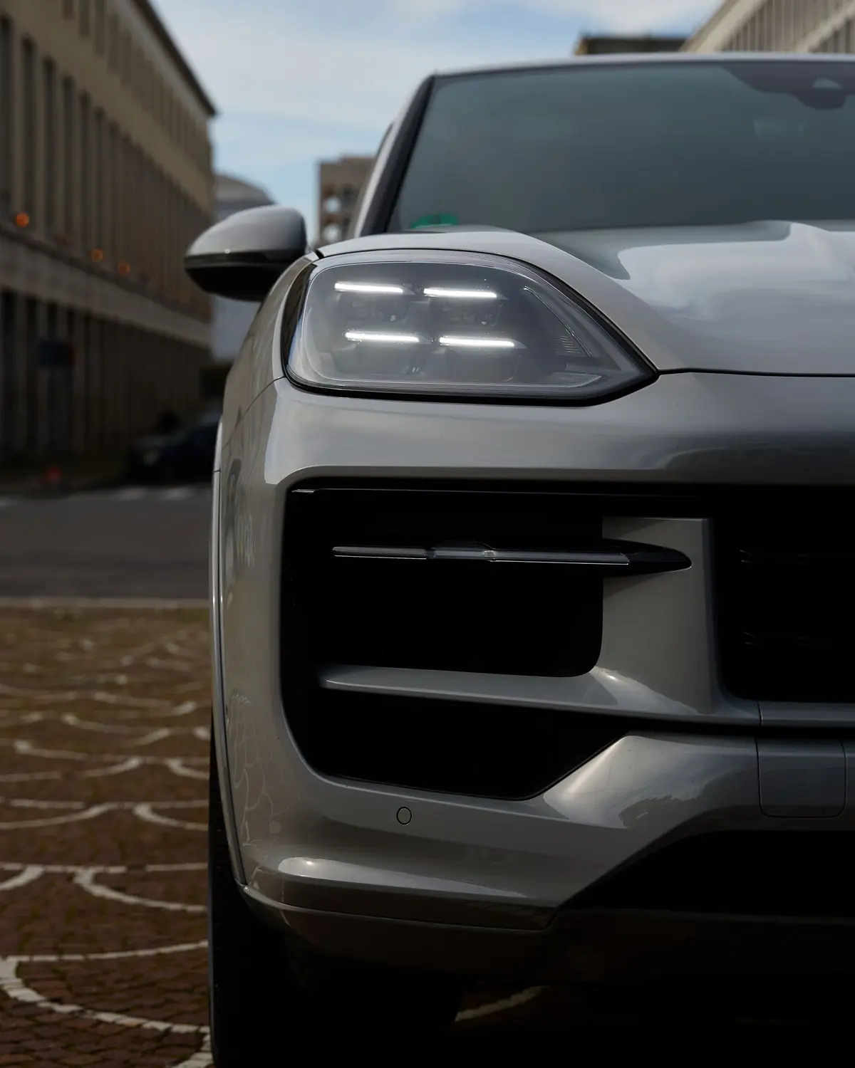 Porsche Cayenne 2025, rear view — Cannes Lux Car Rental, Cannes. Porsche Cayenne in Cannes Porsche Cayenne rental in Cannes provides access to a 2025 SUV…