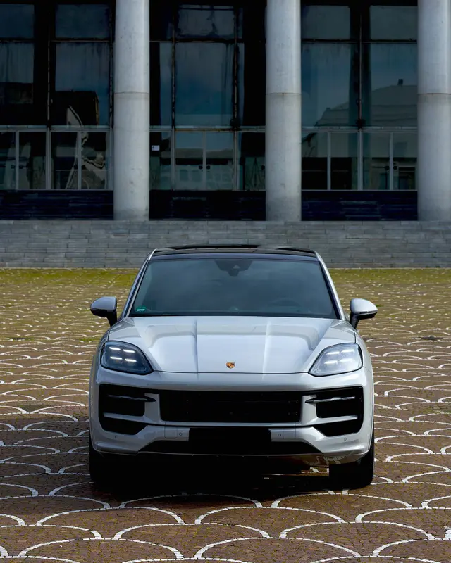 Porsche Cayenne 2025 — Cannes Lux Car Rental, Cannes