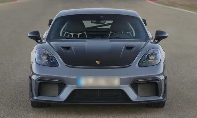 Porsche GT4 RS 2024 — Cannes Lux Car Rental, Cannes