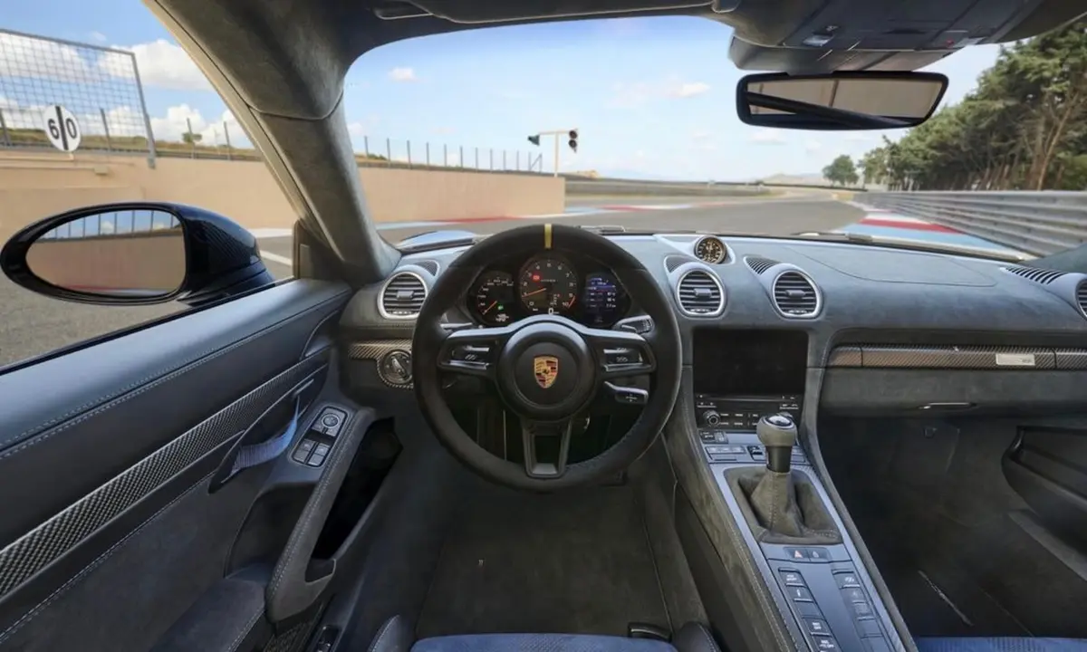 Porsche GT4 RS 2024, exterior — Cannes Lux Car Rental, Cannes. Porsche GT4 RS in Cannes Porsche GT4 RS rental in Cannes offers a 2024 sport model…