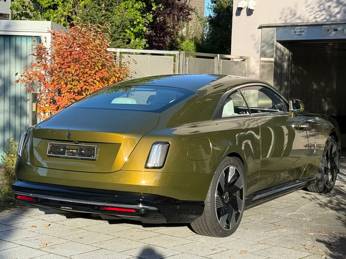 Rolls-Royce Spectre 2024, exterior — Cannes Lux Car Rental, Cannes. Rolls-Royce Spectre in Cannes Rolls-Royce Spectre hire in Cannes provides access to a…