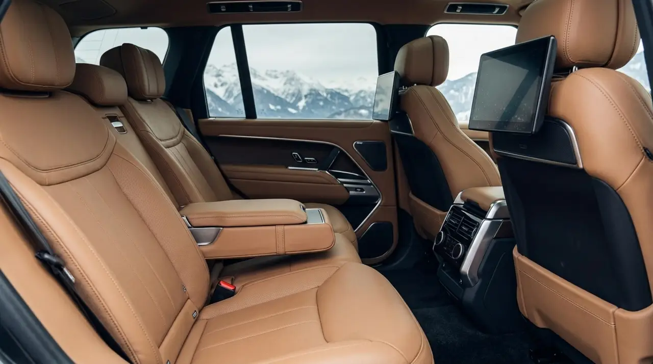 Rover Range Rover Autobiography P530 2026, dashboard — Cannes Lux Car Rental, Cannes. Rover Range Rover Autobiography P530 in Cannes Rover Range Rover Autobiography P530…