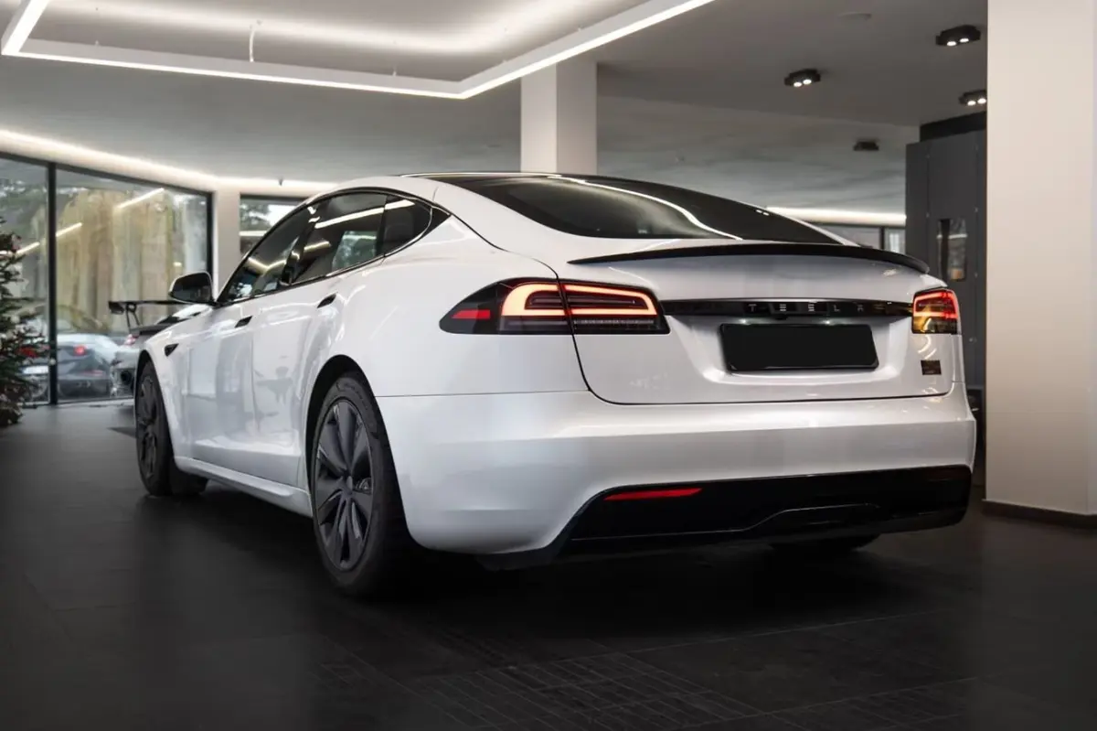 Tesla Model S Plaid 2025, dashboard — Cannes Lux Car Rental, Cannes. Silent instant power for the Monaco business run