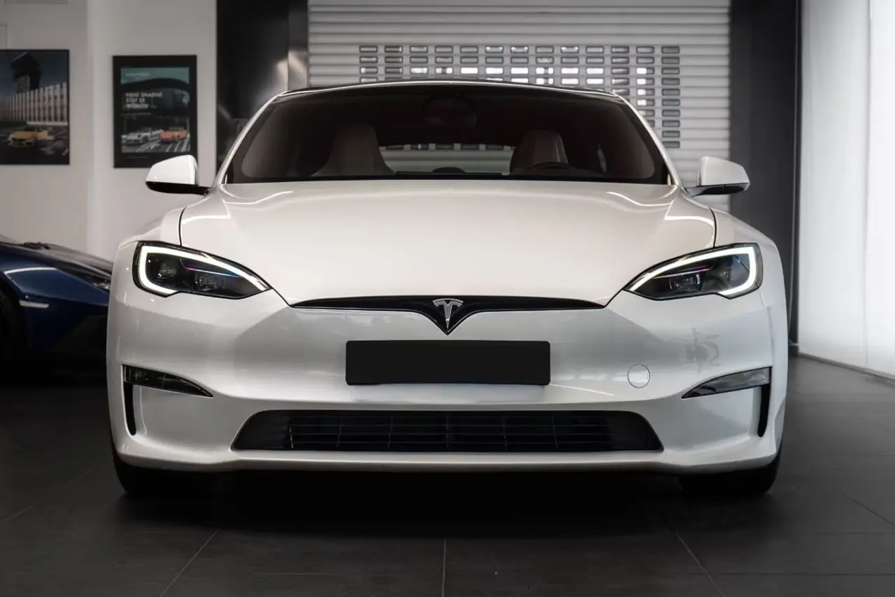 Tesla Model S Plaid 2025, side profile — Cannes Lux Car Rental, Cannes. Tesla Model S Plaid in Cannes Tesla Model S Plaid hire in Cannes provides access to an…